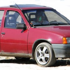 Схема вышивки «Опель Кадетт 86»