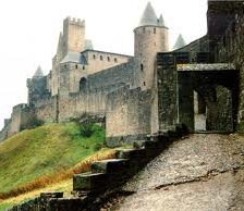 Схема вышивки «Замок»