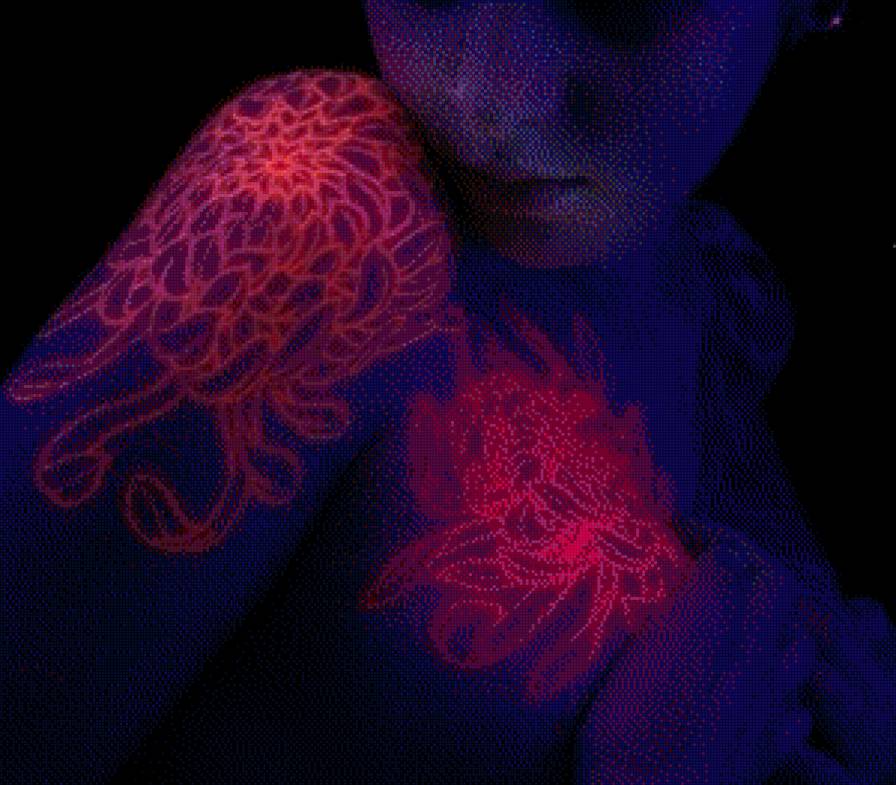 Неон - тату, девушка - предпросмотр