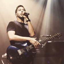 Схема вышивки «Mike Shinoda»