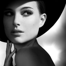 Схема вышивки «Натали Портман»