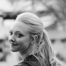 Схема вышивки «Аманда Сейфрид»