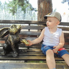 Сынок с зайцем