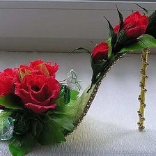 Схема вышивки «Туфелька в цветах»