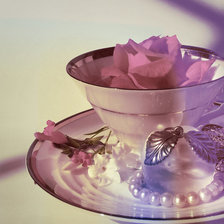 натюрморт в сиреневых тонах