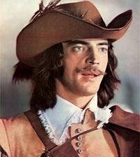 Схема вышивки «дартаньян»