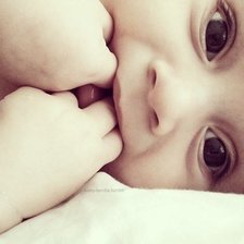 Схема вышивки «младенец»