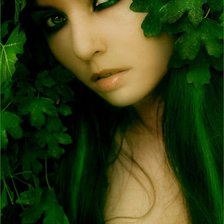Схема вышивки «Девушка в зелени»