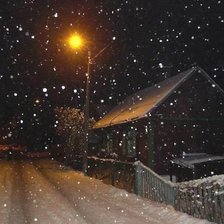 Схема вышивки «домик зимой»