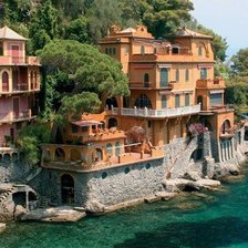 дворец у моря