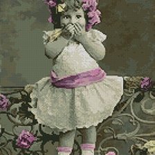 Схема вышивки «Маленькая красавица»