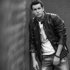 Схема вышивки «марио»