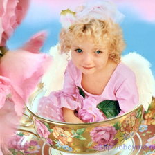 Схема вышивки «Девочка в чашке»