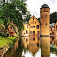 Схема вышивки «замок»