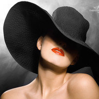 Схема вышивки «Дама в шляпе»