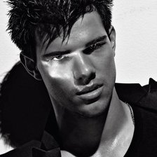 Схема вышивки «Тейлор Лотнер»