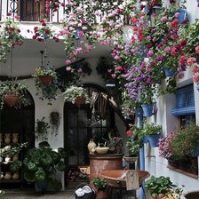 Схема вышивки «дворик»