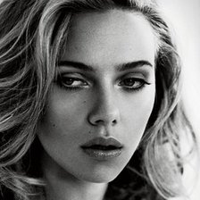 Схема вышивки «Скарлетт Йохансон»