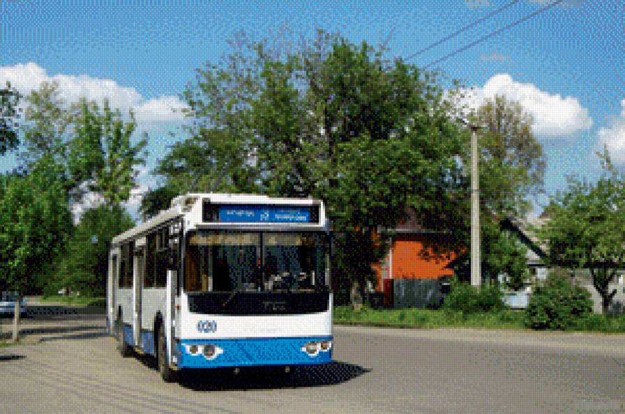 Троллейбус в деревне - маршрут, дорога, транспорт, дом, троллейбус, деревня, город - предпросмотр