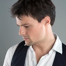 Схема вышивки «Данила Козловский»