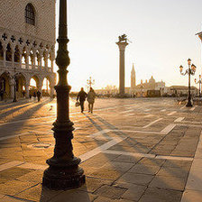 Схема вышивки «Площадь города на закате»