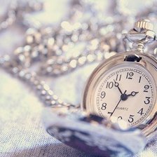 Схема вышивки «Часы»