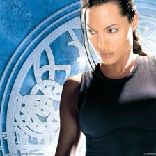 Схема вышивки «к/ф лара крофт»