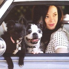 Роуз Макгоун