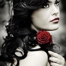 Девушка с розой