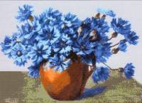 Схема вышивки «Васильки в темной вазе»