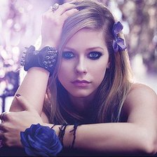 Схема вышивки «Avril Lavigne»