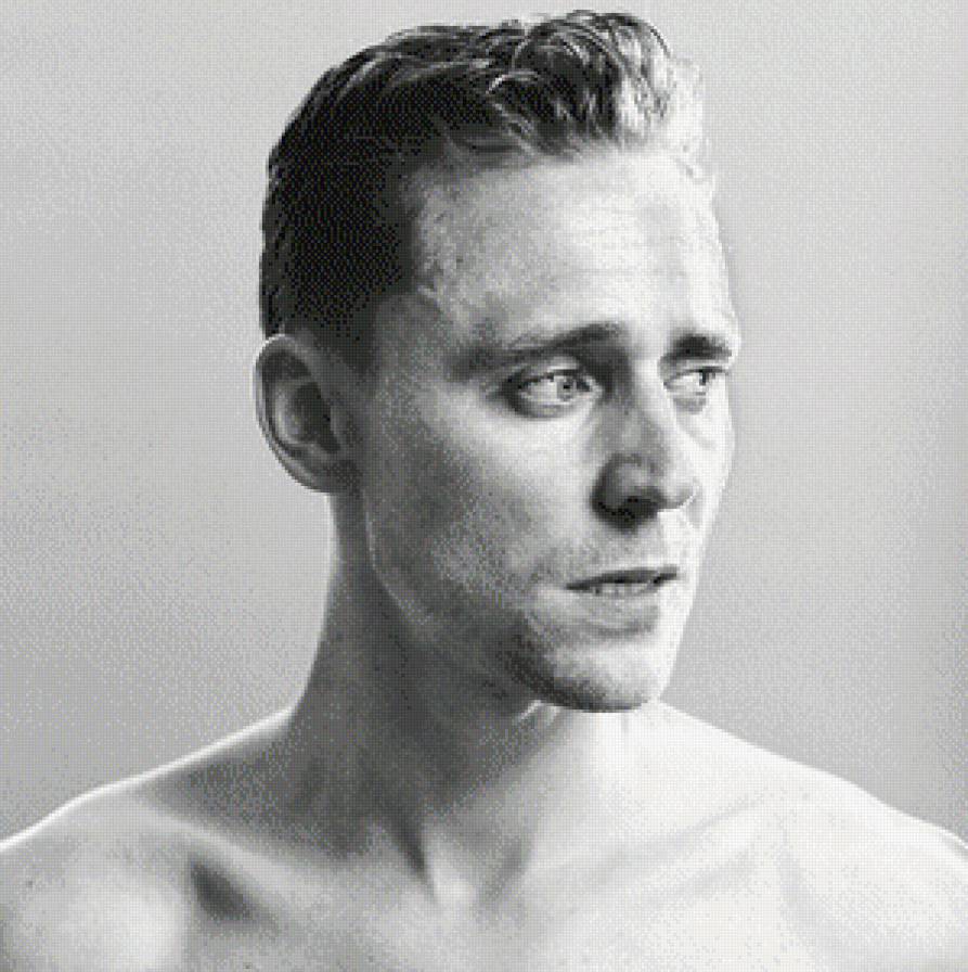 Том Хиддлестон - секси, актер, том хиддлестон, тор, портрет, локи, фильм, бог, мужчина - предпросмотр