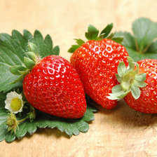 Схема вышивки «клубника»