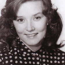 Схема вышивки «Вера Алентова»