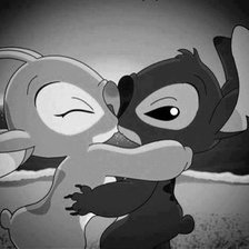 Схема вышивки «Любовь Стича»