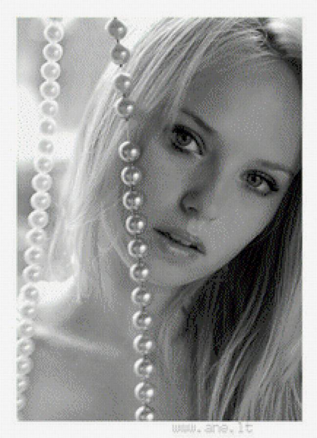 Блондинка - девушка, она - предпросмотр