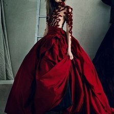 Схема вышивки «Девушка»