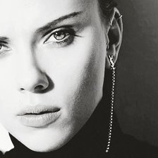 Схема вышивки «Скарлетт Йохансон»