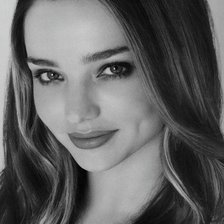 Схема вышивки «Миранда Керр»