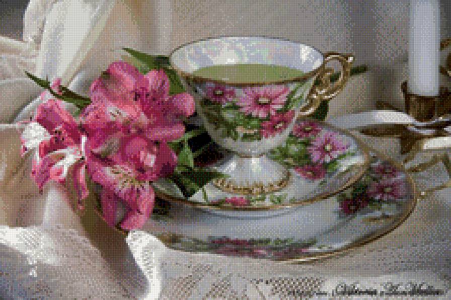 №618104 - натюрморт, бокал, чай - предпросмотр