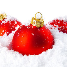 Схема вышивки «Елочные игрушки»