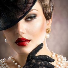 Схема вышивки «леди»