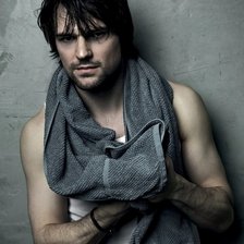 Схема вышивки «Данила Козловский»