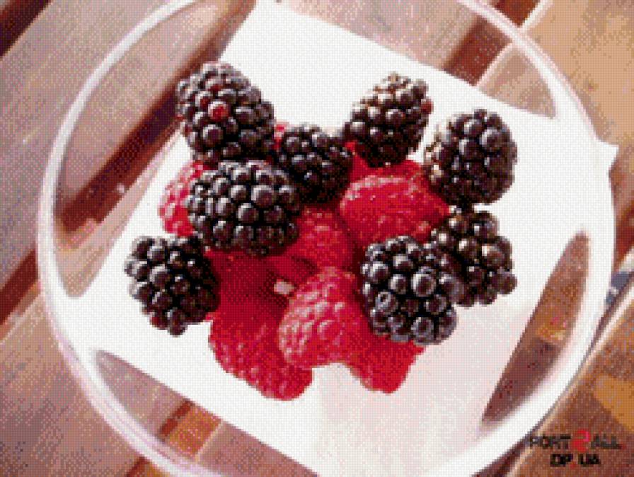 Ягоды - малина, бокал, десерт, ежевика, ягоды - предпросмотр