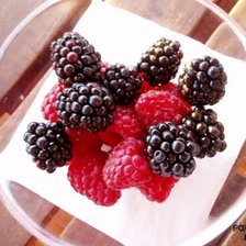 Схема вышивки «Ягоды»