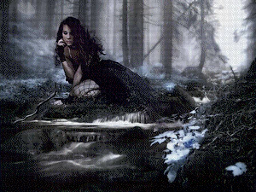 Ведьма - девушка, водопад, готика - предпросмотр