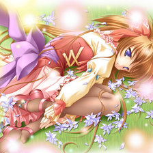 Схема вышивки «Девушка на траве (маленькая)»