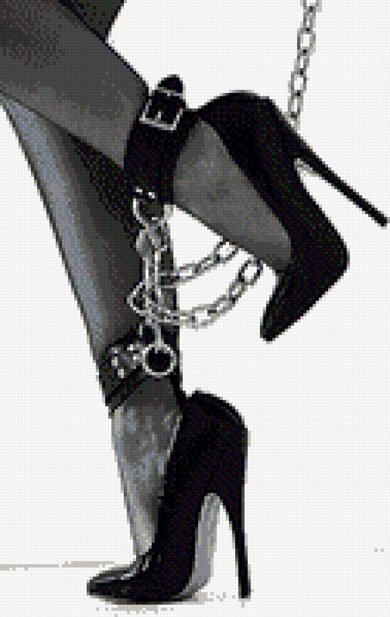 Черно-белое - цепи, ноги, фетиш, туфли - предпросмотр