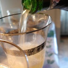 Схема вышивки «выпьем за любовь»