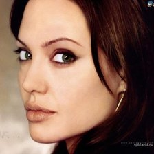 Схема вышивки «Анжелина Джоли»